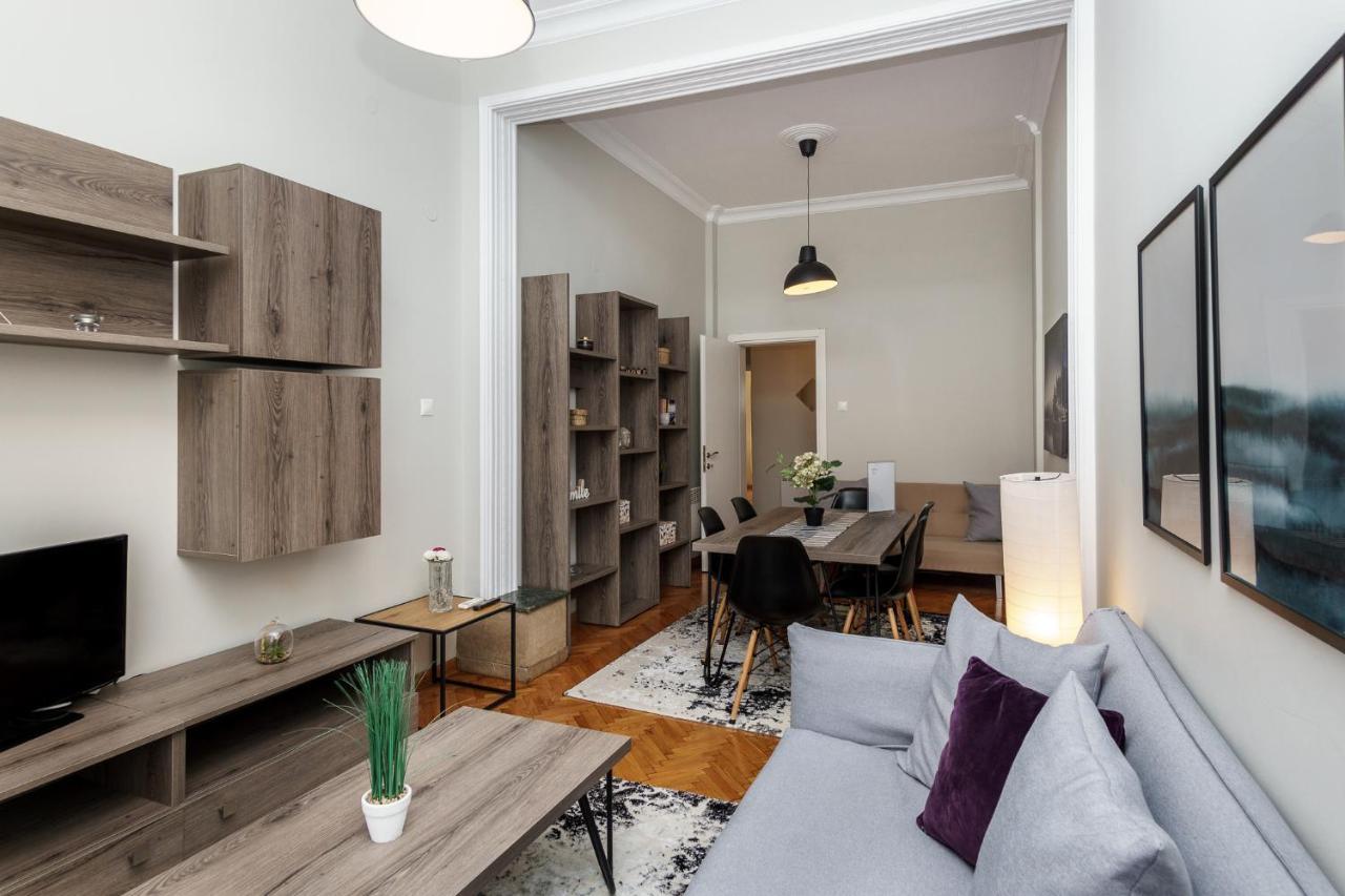 C.4 Red Rose #Colony_Central_Apartment Tesalónica Exterior foto
